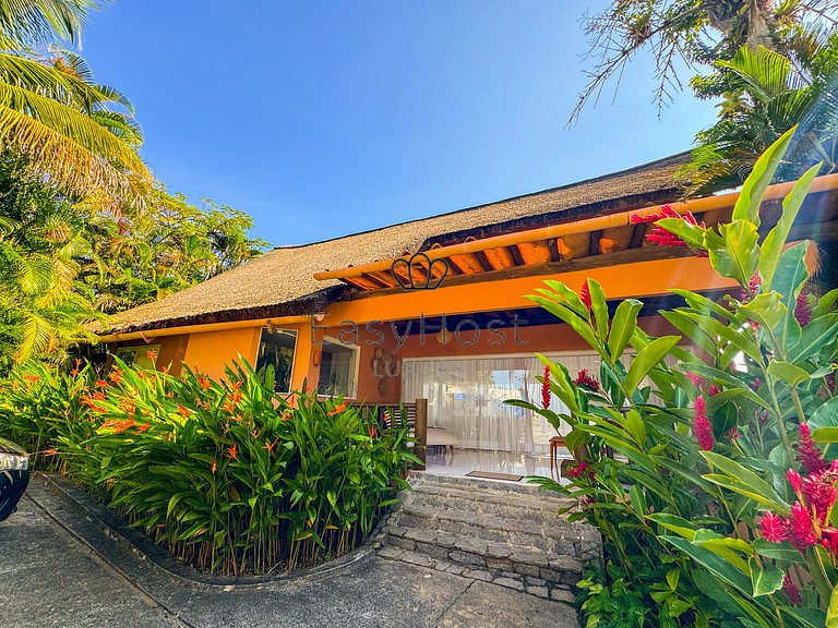 Linda casa com vista panorâmica para o mar
