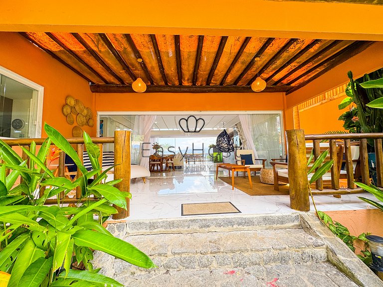 Linda casa com vista panorâmica para o mar