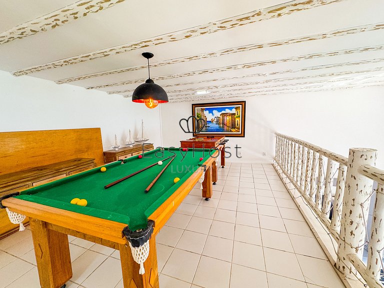 Linda casa com vista panorâmica para o mar