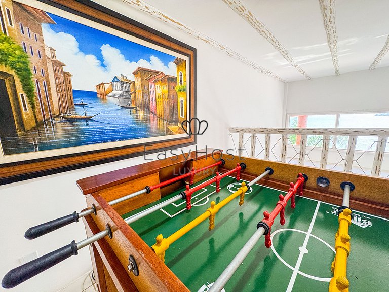 Linda casa com vista panorâmica para o mar