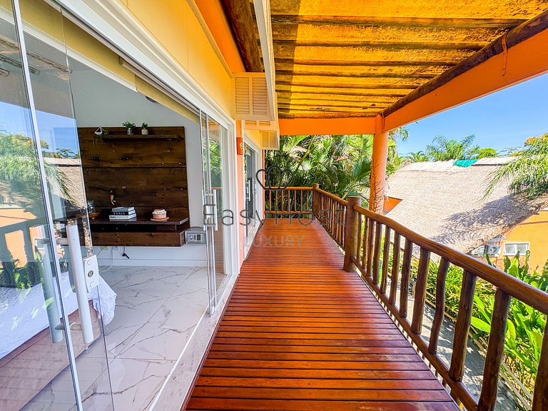Linda casa com vista panorâmica para o mar