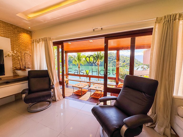 Casa beira mar com estrutura nautica - ANGV037