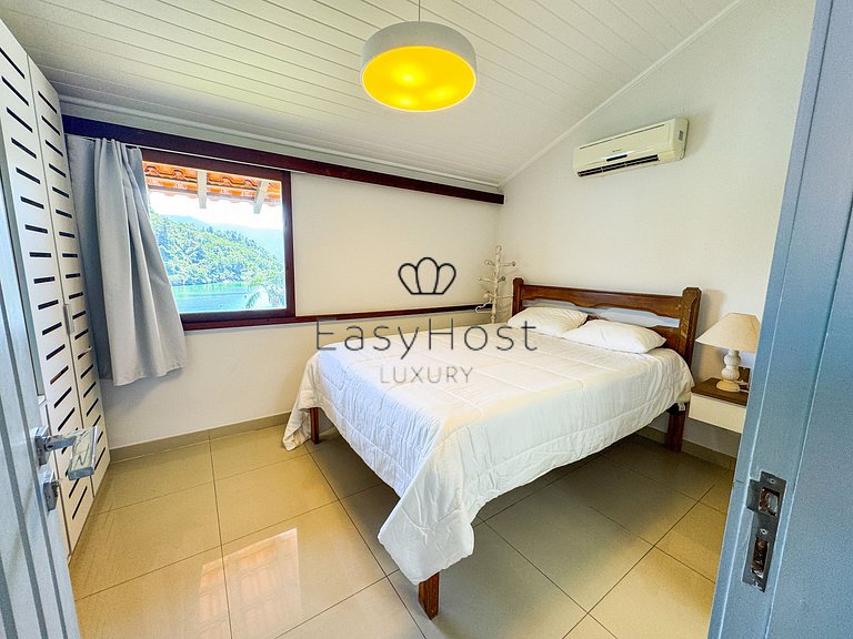Casa beira mar com estrutura nautica - ANGV037