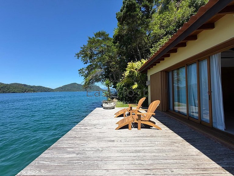 Casa espetacular pé na areia com praia e deck privativos - A