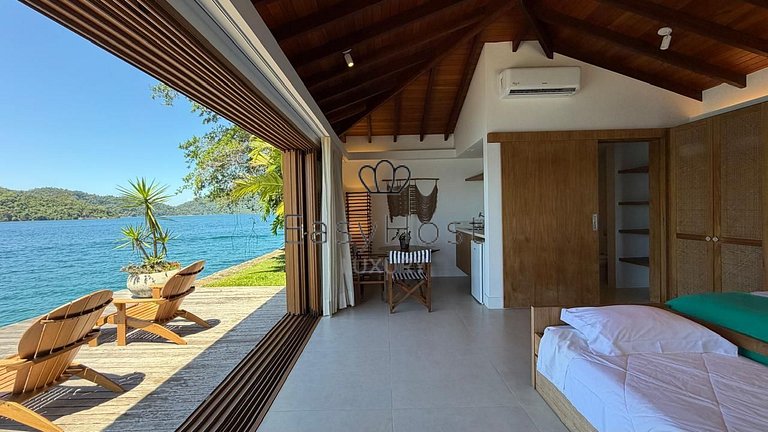 Aluguel por temporada em Angra dos Reis com piscina, acesso