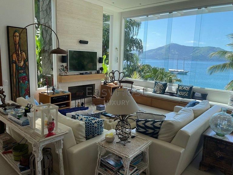 Hermosa casa frente al mar con piscina en Angra dos Reis - A