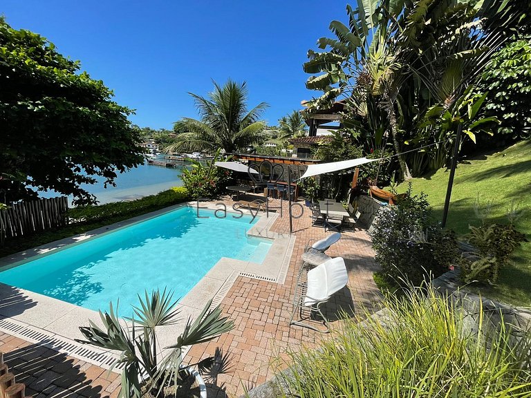 Hermosa casa frente al mar con piscina en Angra dos Reis - A