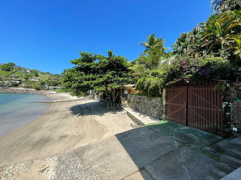 Hermosa casa frente al mar con piscina en Angra dos Reis - A