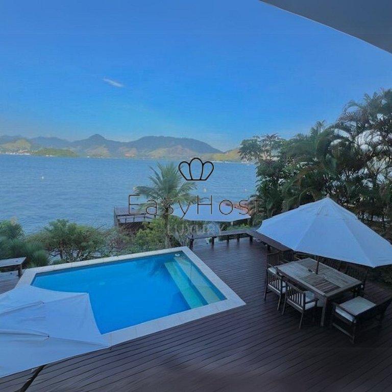 Aluguel por temporada de casa em Angra dos Reis com piscina