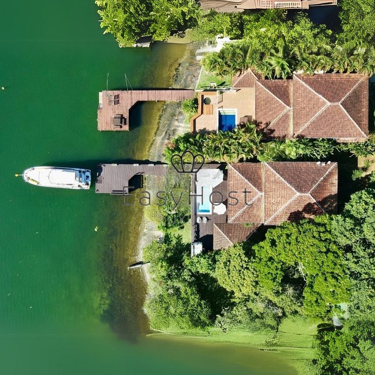 Aluguel por temporada de casa em Angra dos Reis com piscina