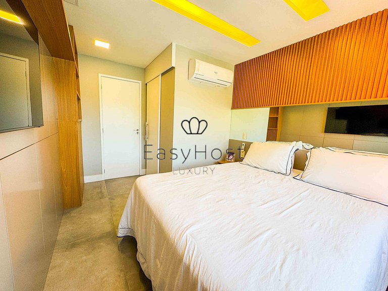 Casa frente mar com deck 60 pés + vaga seca 43 pés em Angra