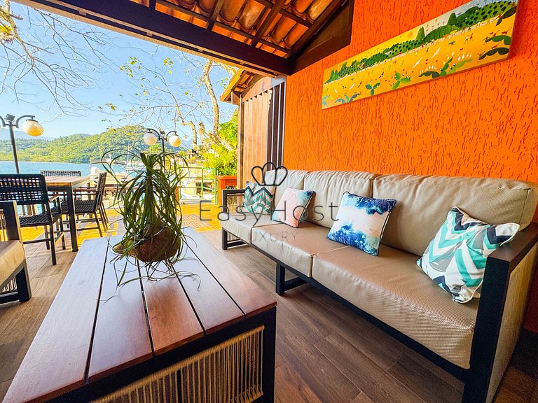 Casa frente mar com deck 60 pés + vaga seca 43 pés em Angra