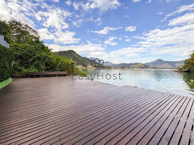 Casa com vista deslumbrante para o mar e Ilha de Caras