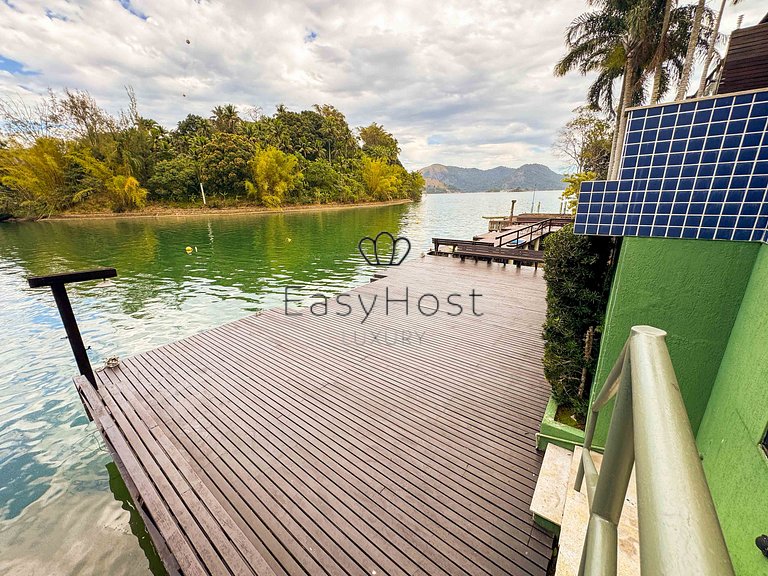 Casa com vista deslumbrante para o mar e Ilha de Caras
