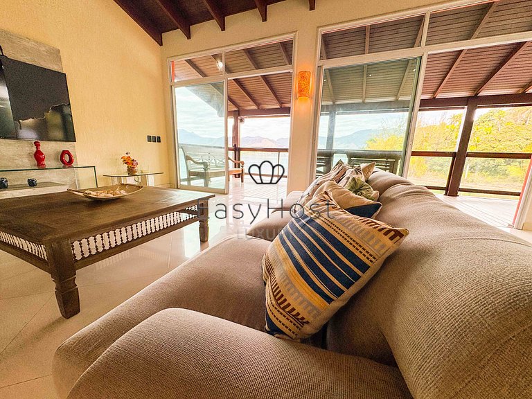 Casa com vista deslumbrante para o mar e Ilha de Caras