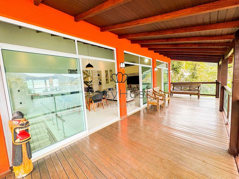 Casa com vista deslumbrante para o mar e Ilha de Caras