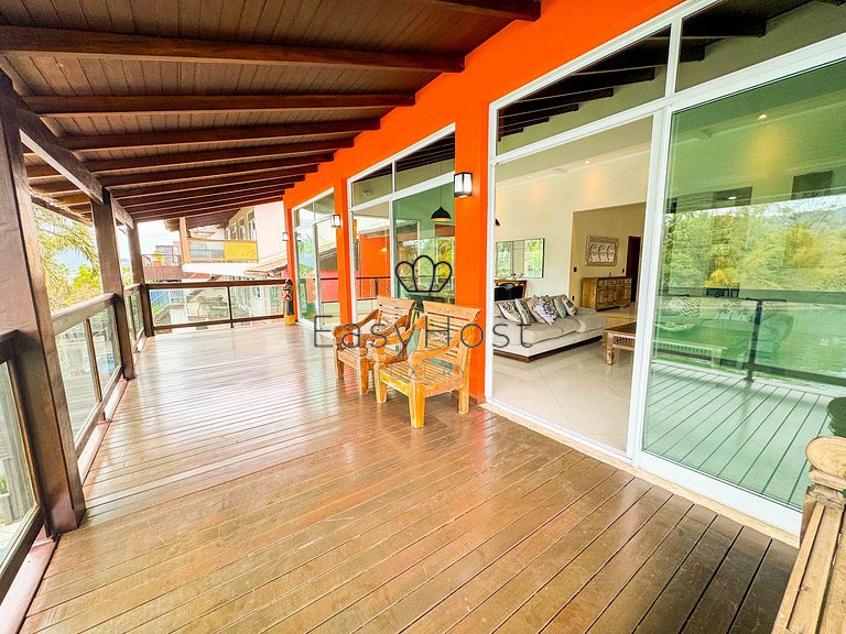Casa com vista deslumbrante para o mar e Ilha de Caras