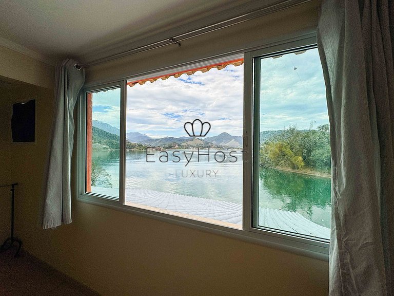 Casa com vista deslumbrante para o mar e Ilha de Caras