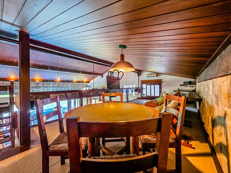 Casa para temporada em Angra dos Reis com piscina vista mar
