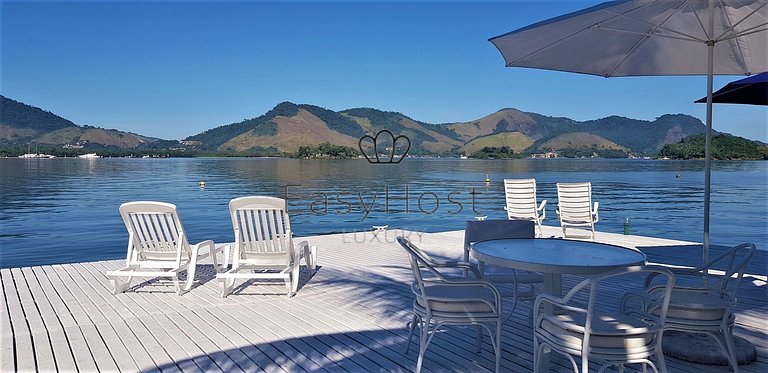 Linda Casa em Ponta dos Ubas em Angra dos Reis
