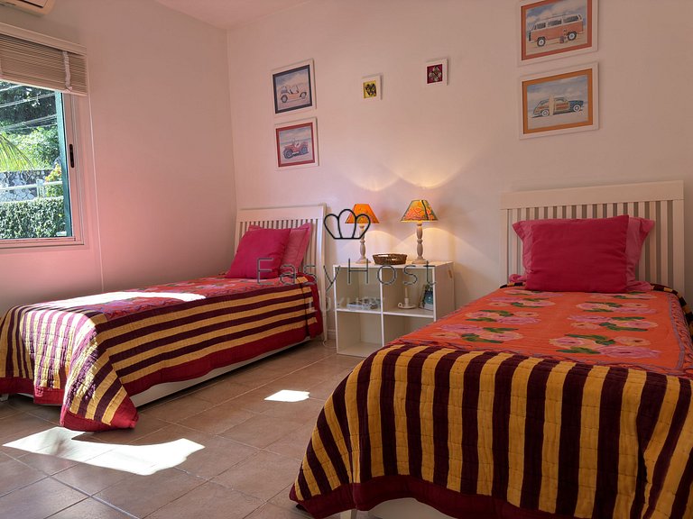 Casa de condomínio à venda em Angra dos Reis