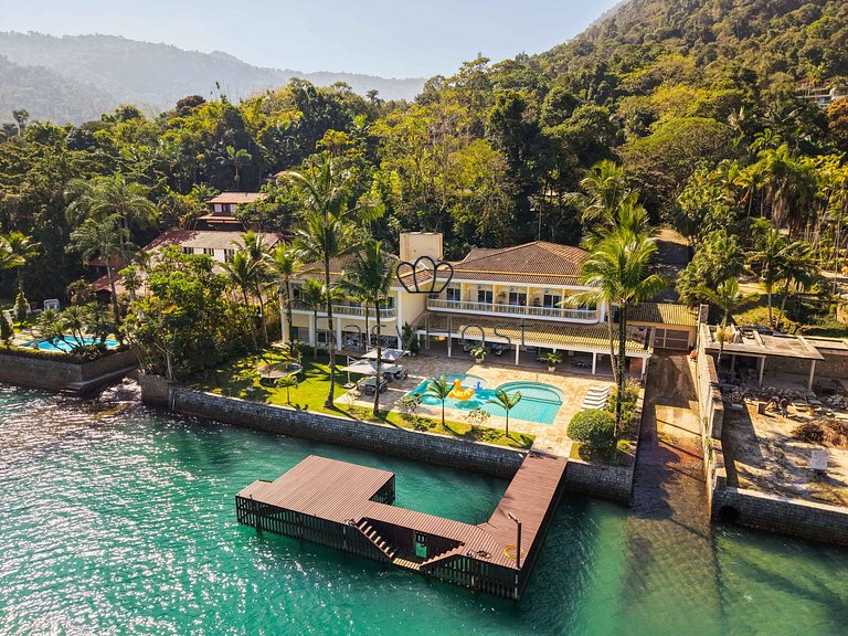 A Unique Waterfront Property — Portogalo Gated Community - A