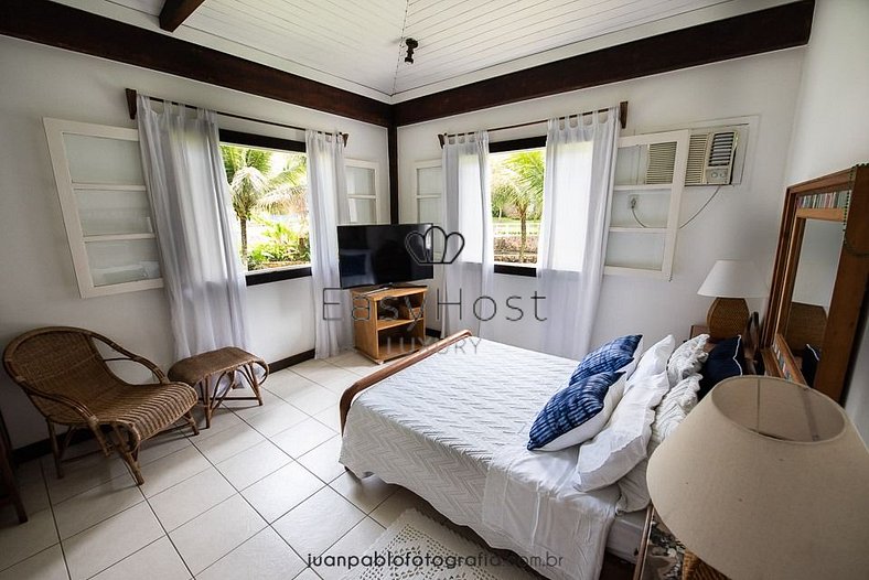 Aluguel de casa em Angra dos Reis com piscina e praia