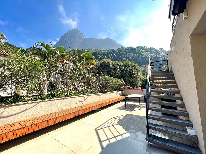 Casa com piscina à venda no Rio de Janeiro